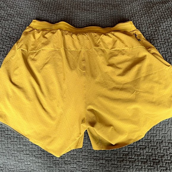 Lululemon Men's L Running Short w/Lining--mustard - Picture 3 of 3
